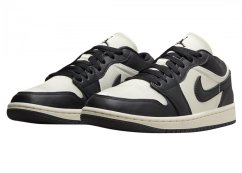 Air Jordan 1 Low SE Vintage Panda